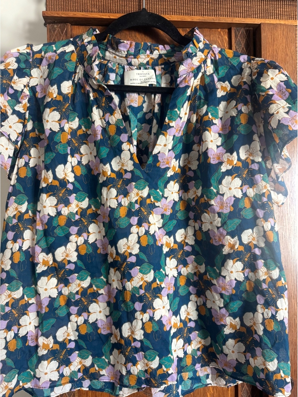 Birds of Paradis by Trovata Blue Flowy Floral Ruffle Short Sleeve Blouse Size M